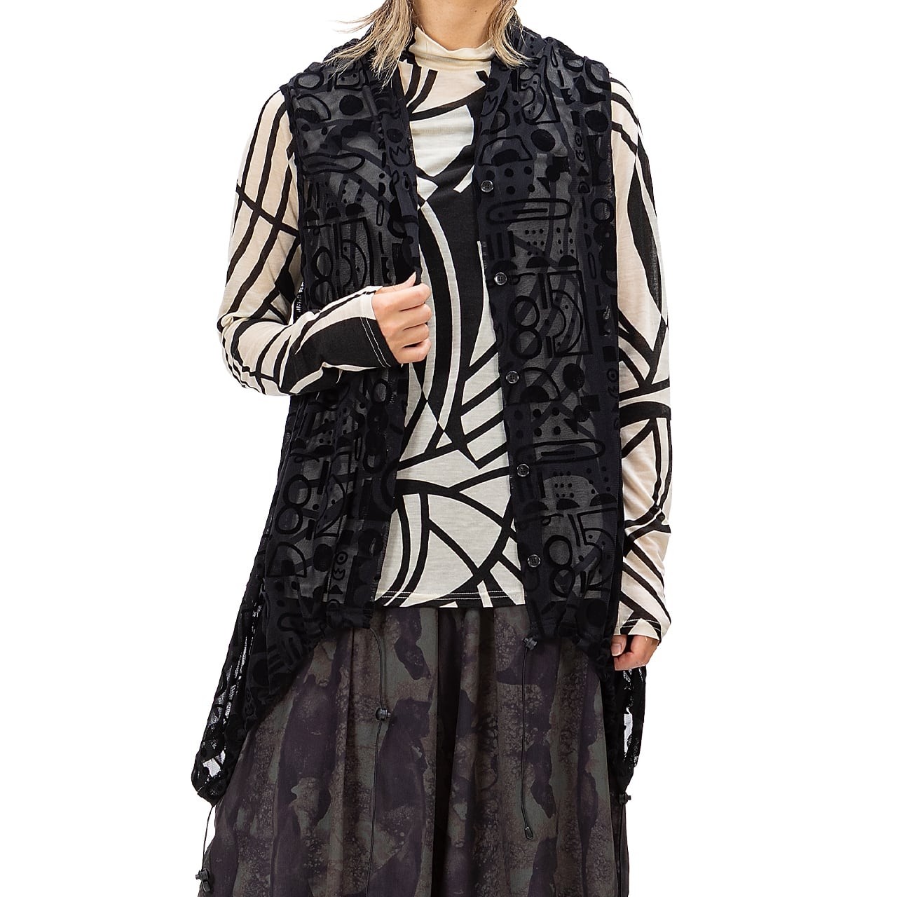 【新作】ガーゼ天竺 流線柄プリントハイネックインナー【254-3236】