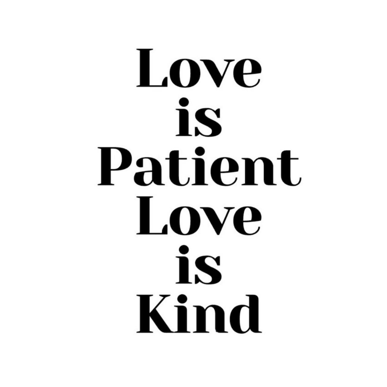 聖書 名言 教会 Love is patient love is kind ウォールステッカー 黒