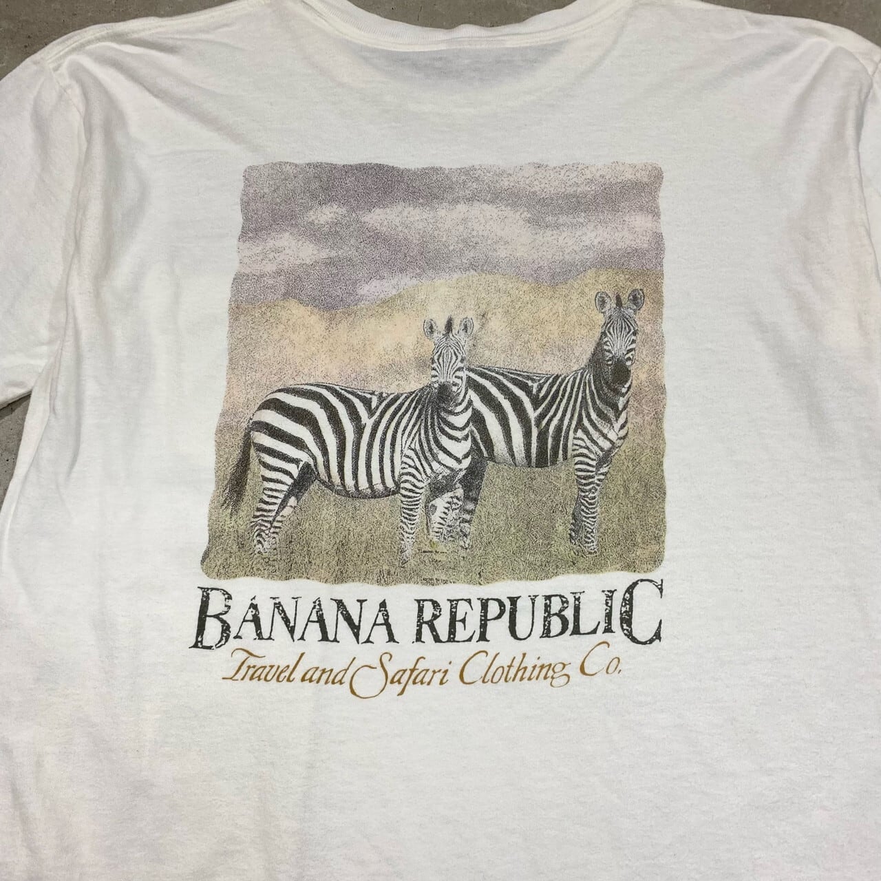 90年代 ヴィンテージ Banana Republic バナナリパブリック シマウマ バックプリント ポケットtシャツ メンズxl相当 古着 90s ビンテージ バナリパ ホワイト白 Tシャツ Vc Cave 古着屋 公式 古着通販サイト