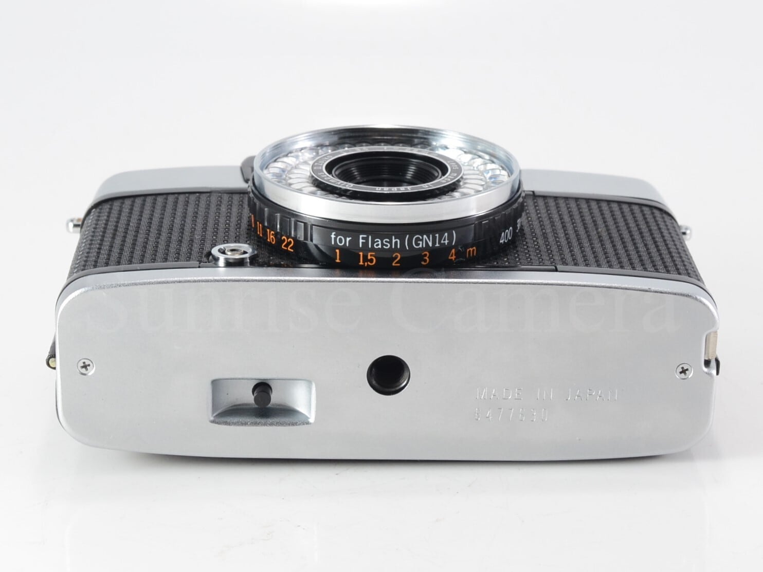 OLYMPUS PEN EE-3 / D.Zuiko 28mm F3.5 オーバーホール済 オリンパス