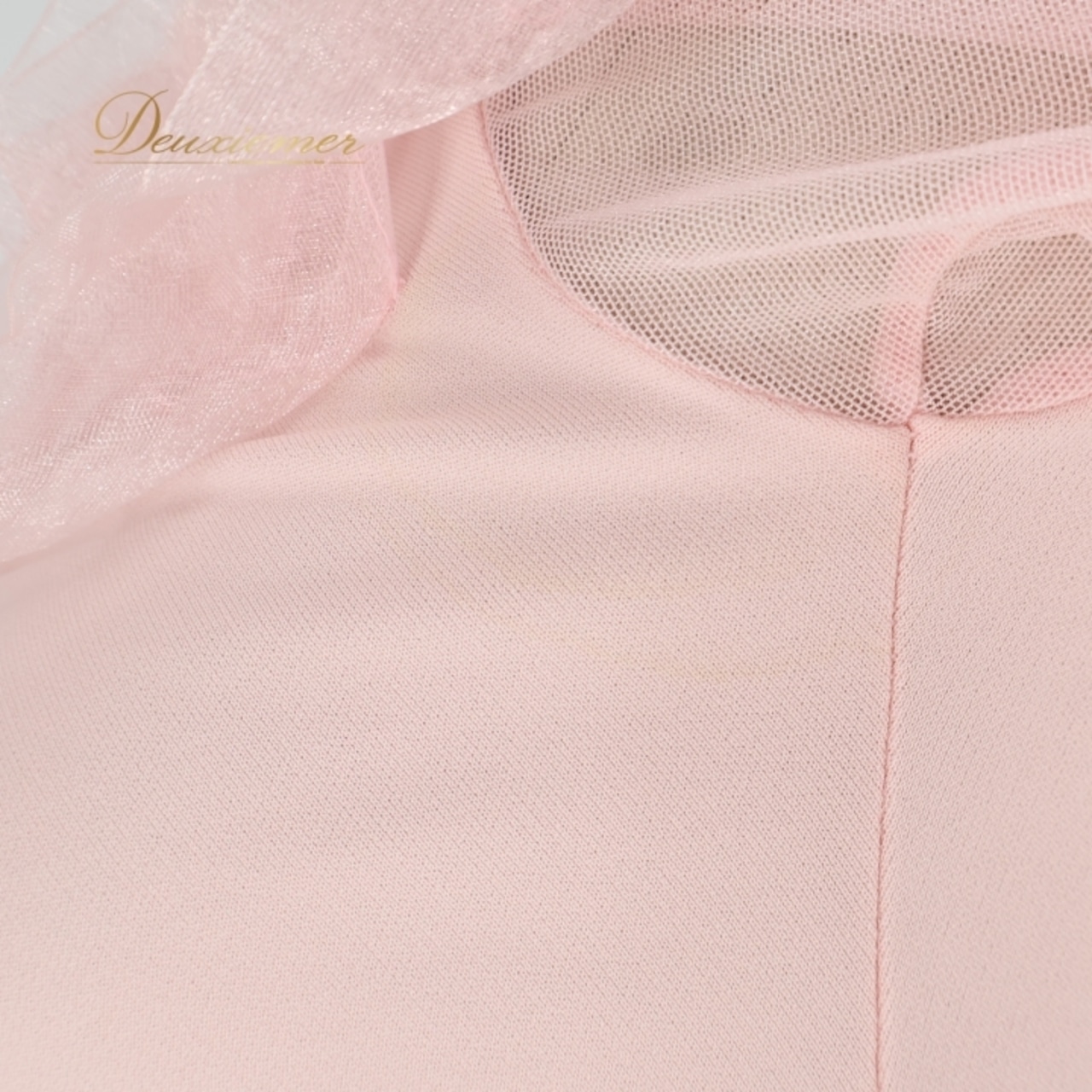 社交ダンス 衣装 チャコット Chacott ツーピース セットアップ トップス スカート 無地 レッスン パーティ 発表会 長袖 フリル 日本製 ピンク系 フェミニン かわいい おしゃれ ダンス衣装 レッスン着 伸縮性 軽い 上品 パーティードレス