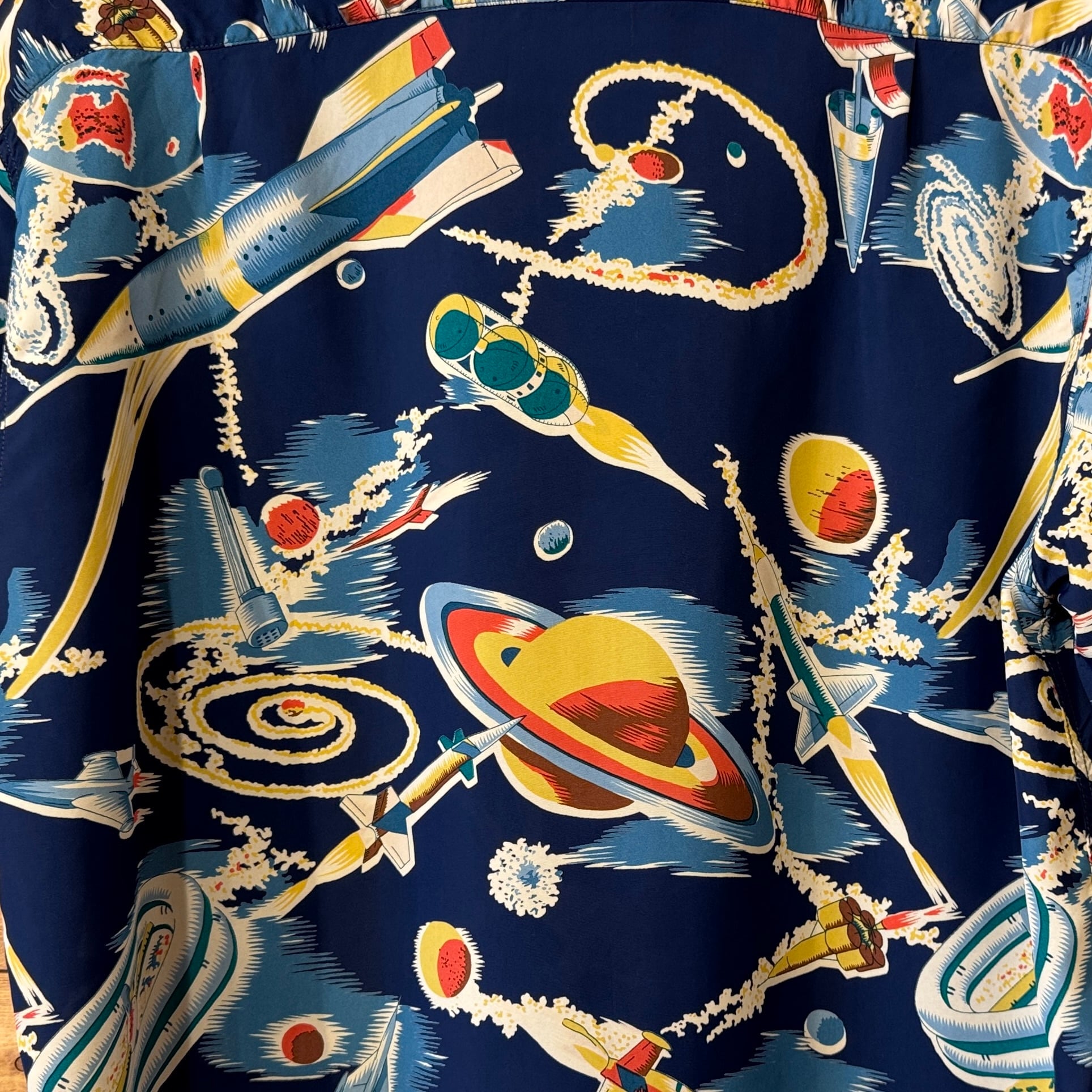 SUN SURF SPECIAL EDITION “THE SPACE SHIP SUN SURF SPECIAL EDITION “THE SPACE SHIP” NAVY | JEANSHOUSE SOEN