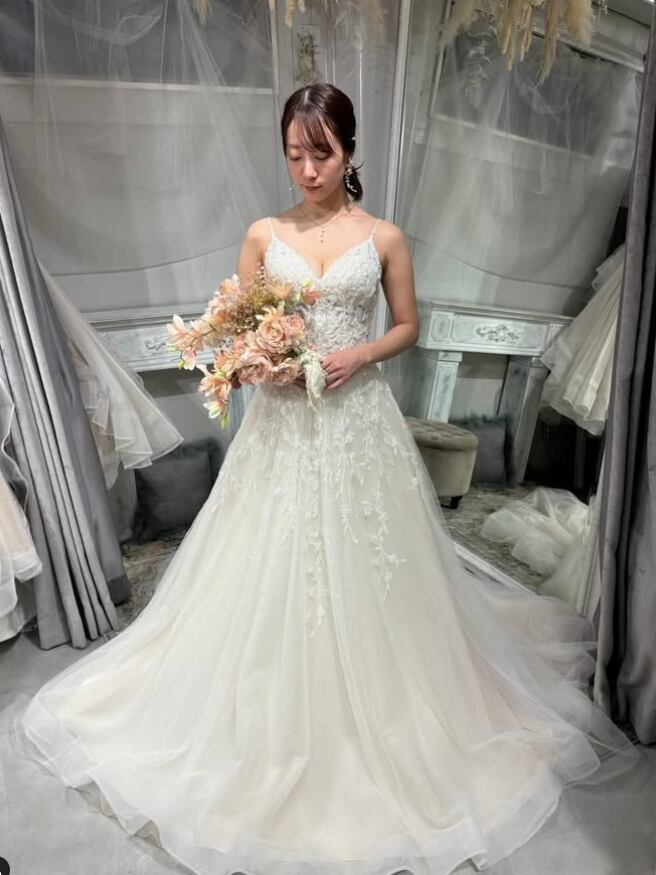 ウェディングドレス キャミソール Vネック ファスナー ブライダル 枝花  