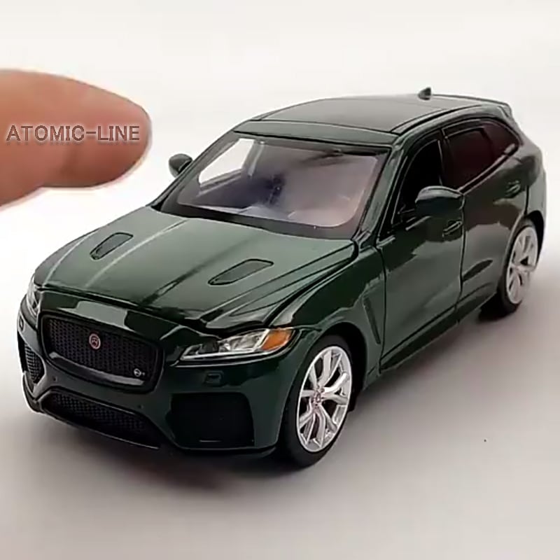 ジャガー F-PACE 1/32 ミニカー 全4色 ライト点灯 エンジンサウンド