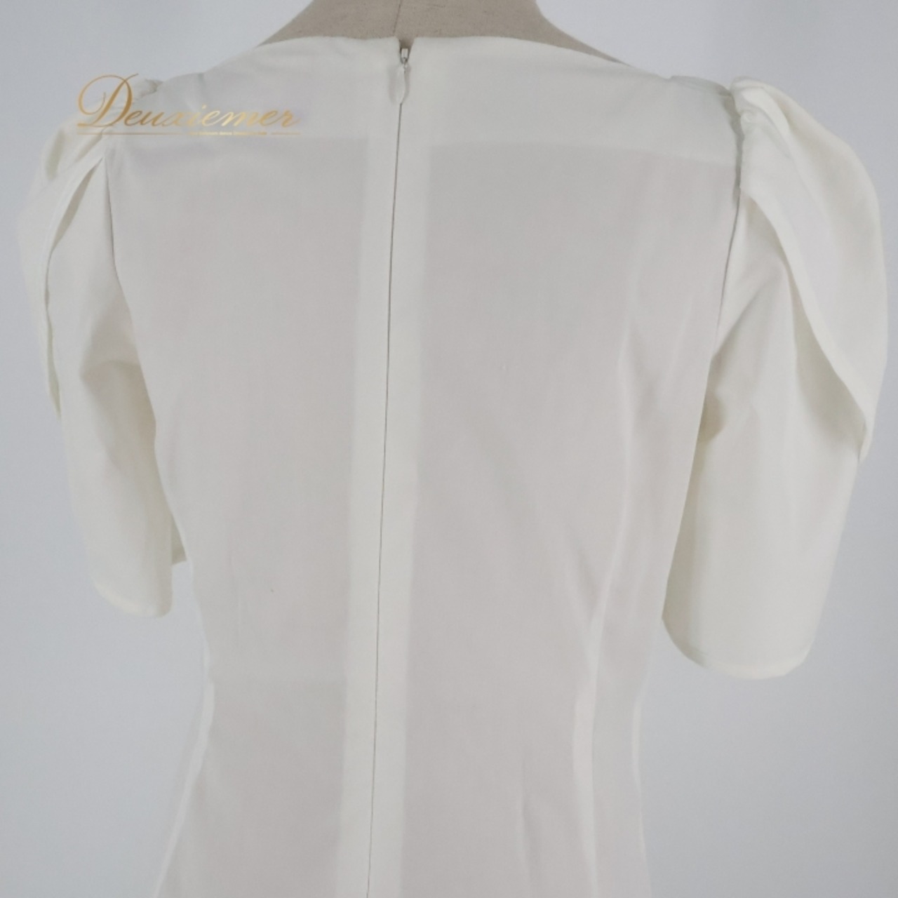 フラダンス 衣装 ワンピース ドレス マーメイドライン エムエムジェイ ホワイト系 MermaidLine MMJ 日本製 モンステラ柄 スリット かわいい 綺麗 鮮やか 華やか 明るい ハワイアン アロハ ハワイアンプリント フラ ダンス レッスン 練習