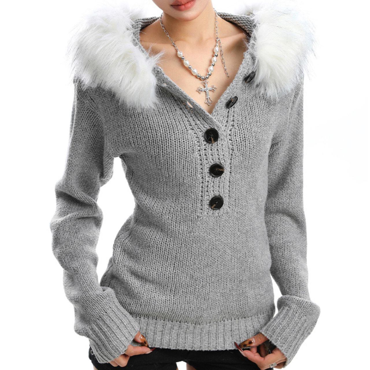 ボリュームフードフロントボタンニット R01307