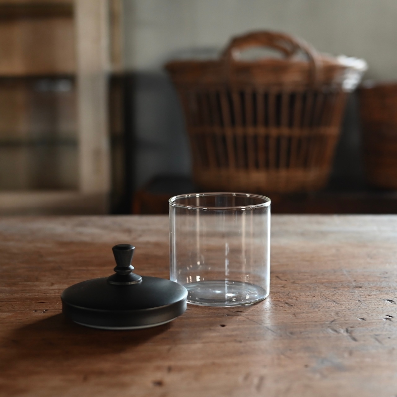 ガラスジャー M ブラック〈食器・キャニスター・保存容器・収納・キッチン〉113868