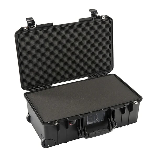 K06354 未使用 PELICAN 1535 エアケース　アメリカ製ペリカン PELICAN (ペリカン) 】 エアケース 1535 ※フォーム付きモデル