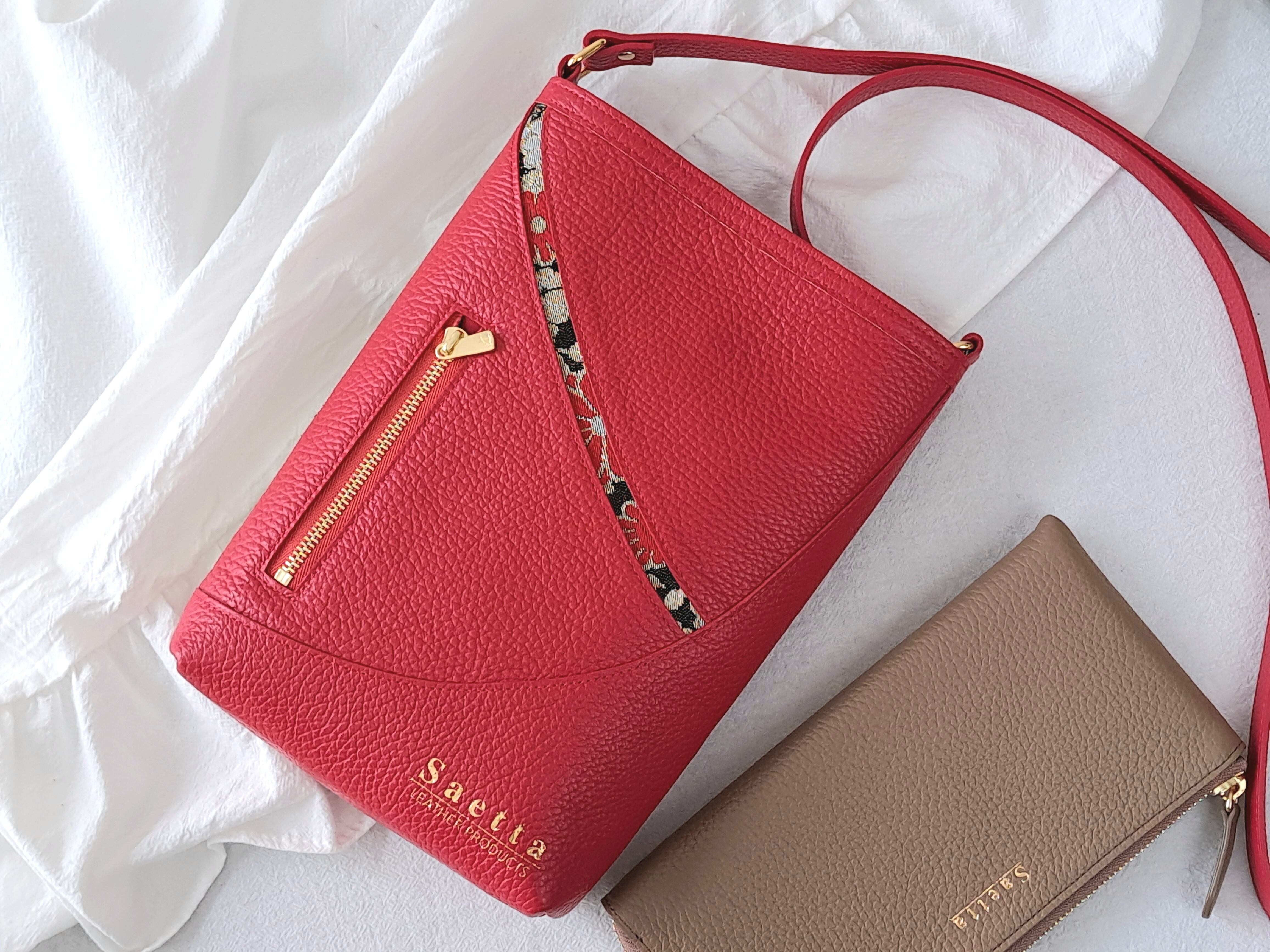 アシンメトリーショルダーバッグ / レッド / 西陣織 / 着物 / 縦型