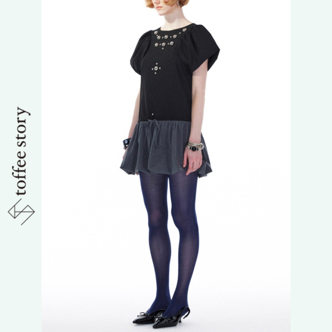 スタッズがきらめくモードドレス 《B0016》