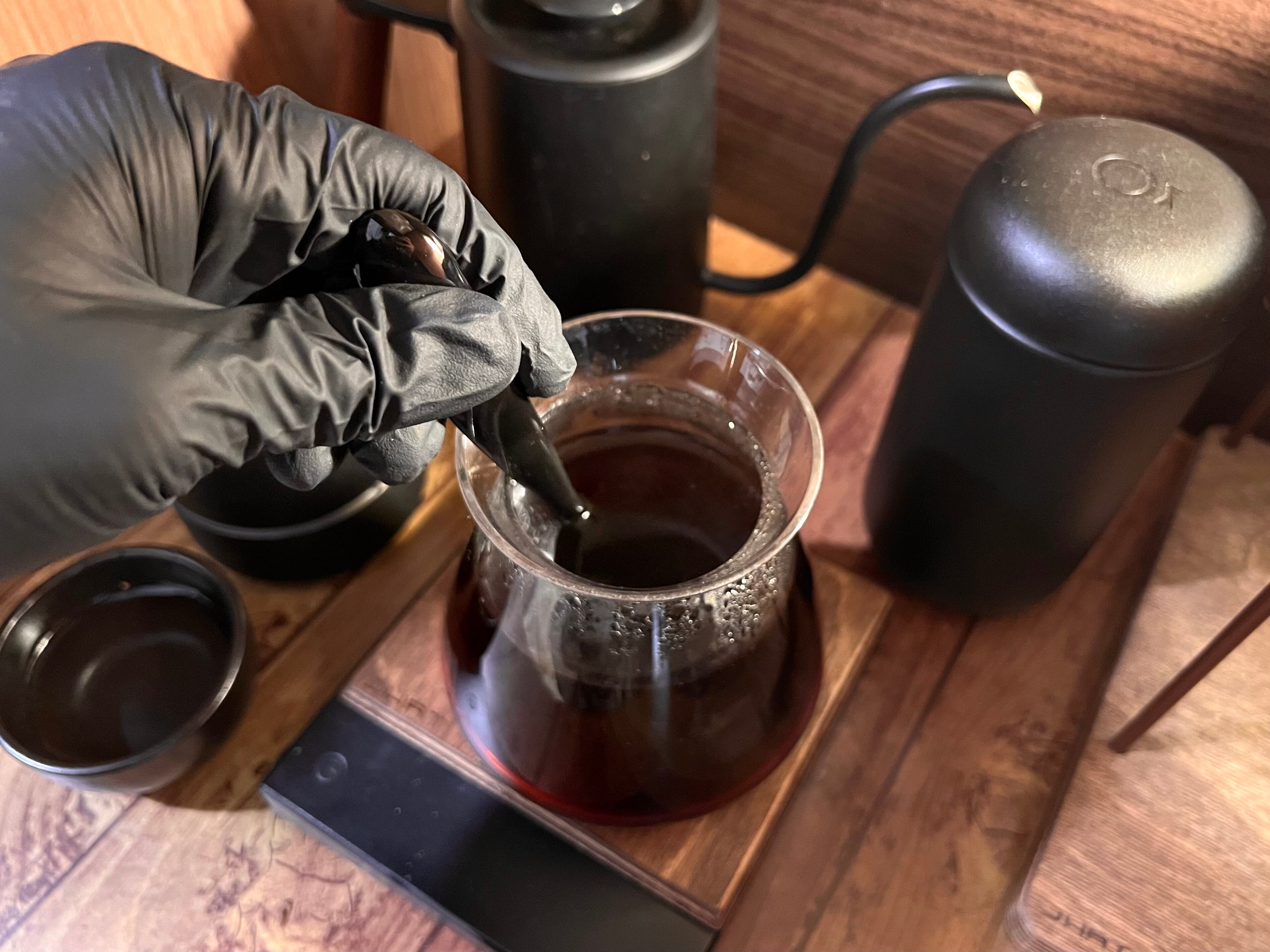 ORIGAMI カッピングスプーン ブラック | COFFEE LAB KOMAMEYA