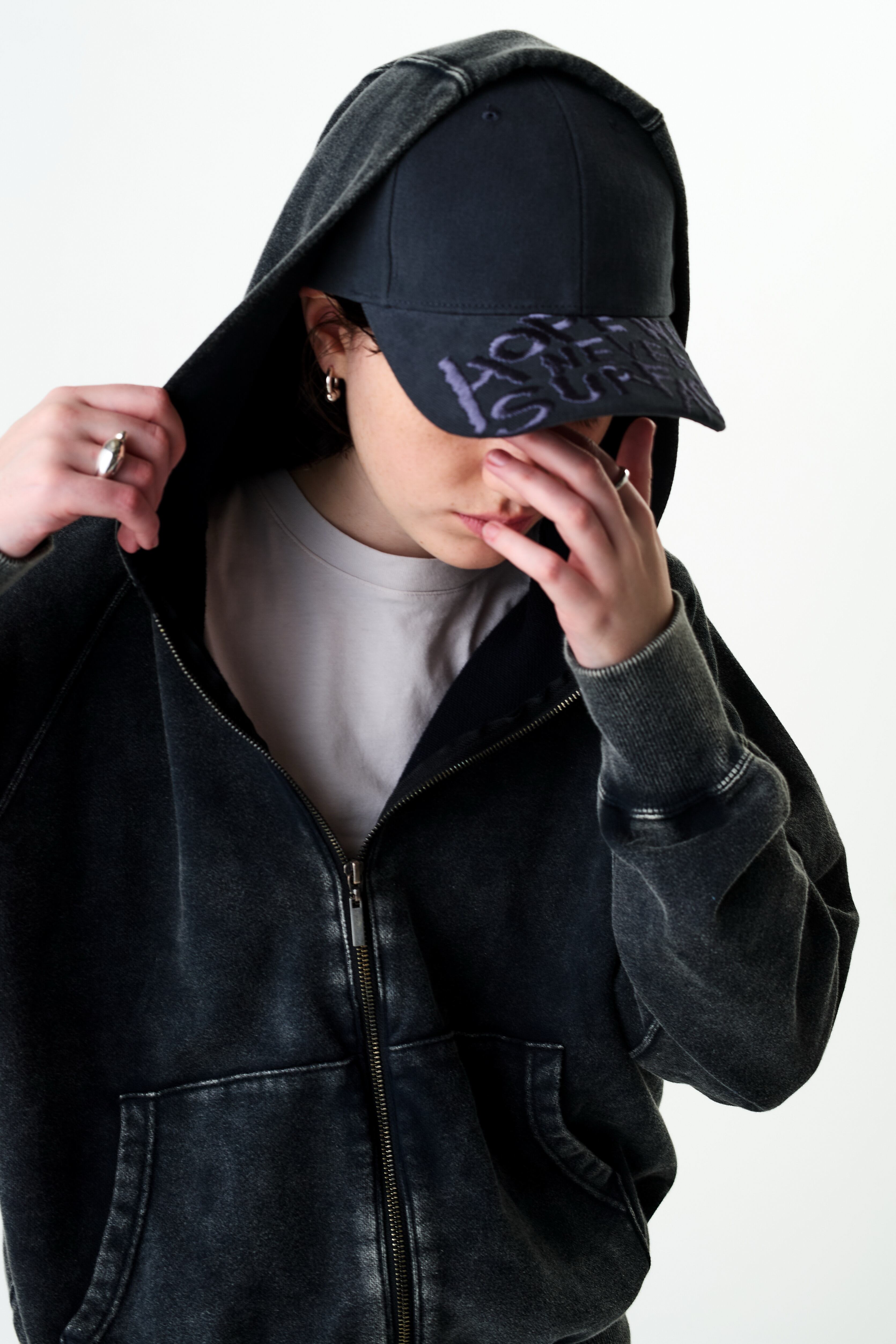 LIDO / GRAY | GADID ANONIEM