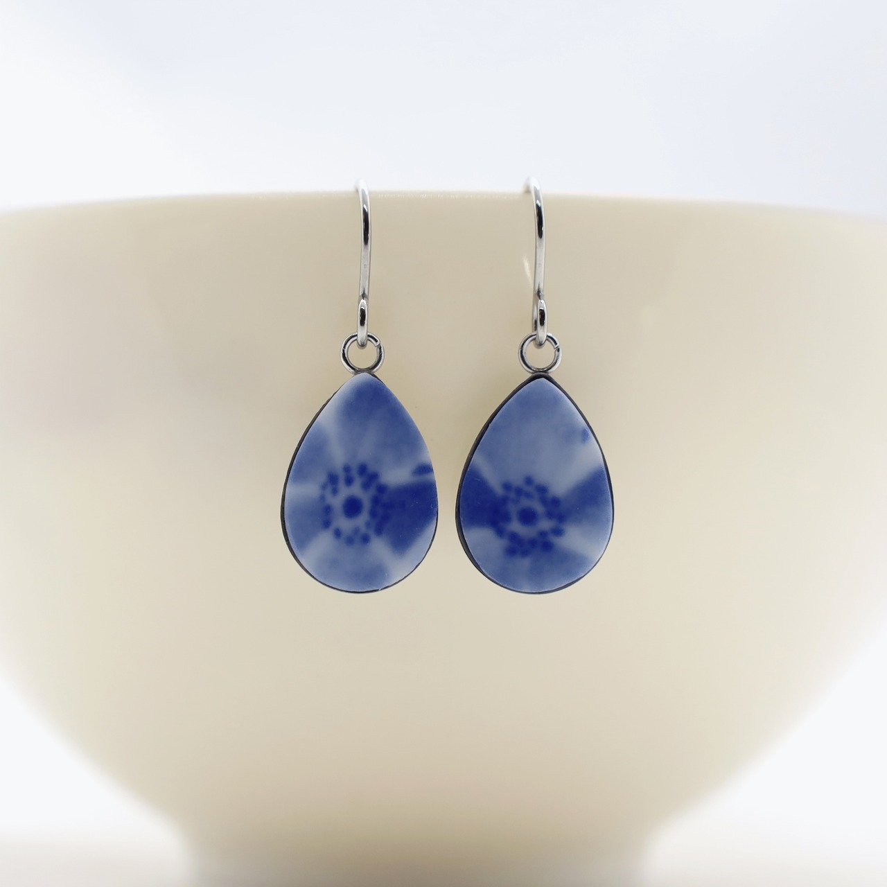 Framed earrings3