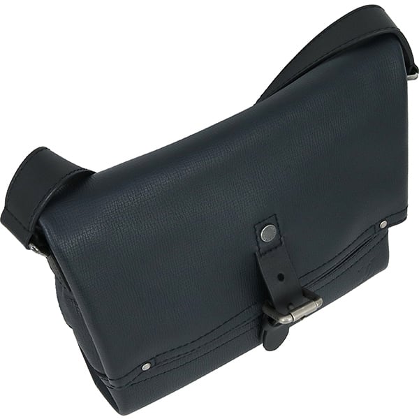 Unused LOUIS VUITTON ルイヴィトン ユタ キャニオンメッセンジャーPM