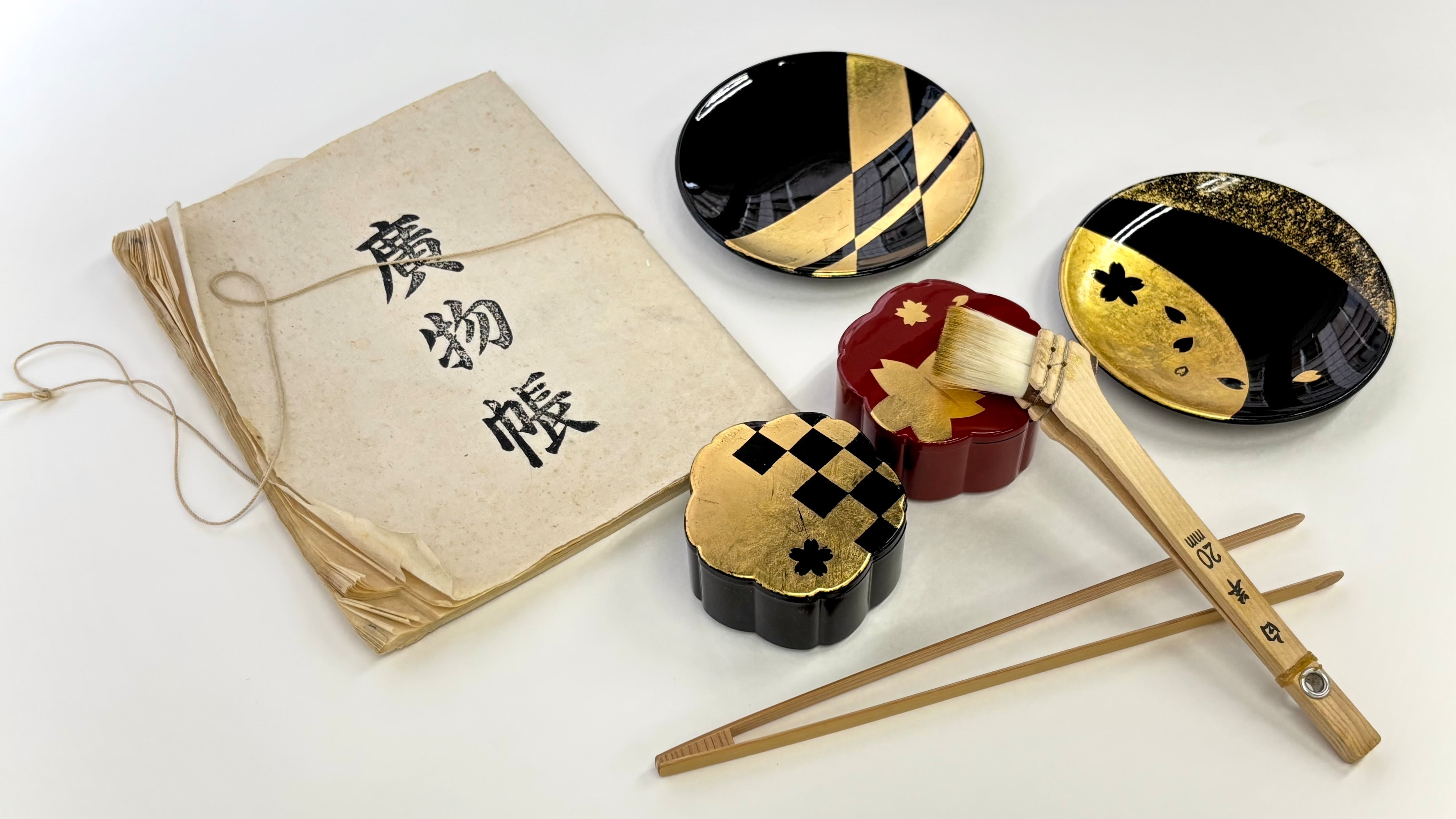 Traditional Gold Leaf Art