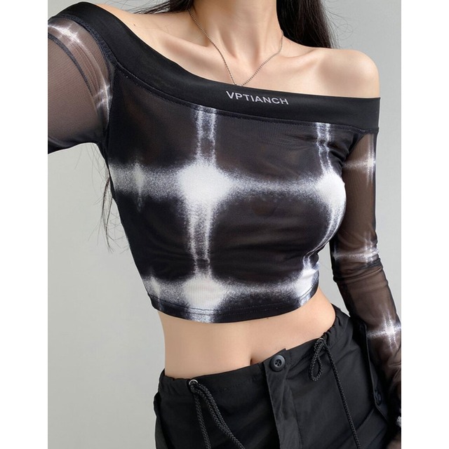 off-shoulder long sleeve cropped top la2660