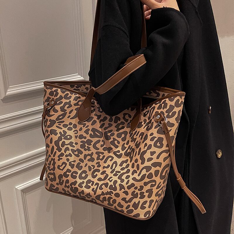 レオパードプリント柄ショルダーバッグオータムウィンター 秋物 冬物 トートバッグ Tiancai_Wing_Bag99829796792