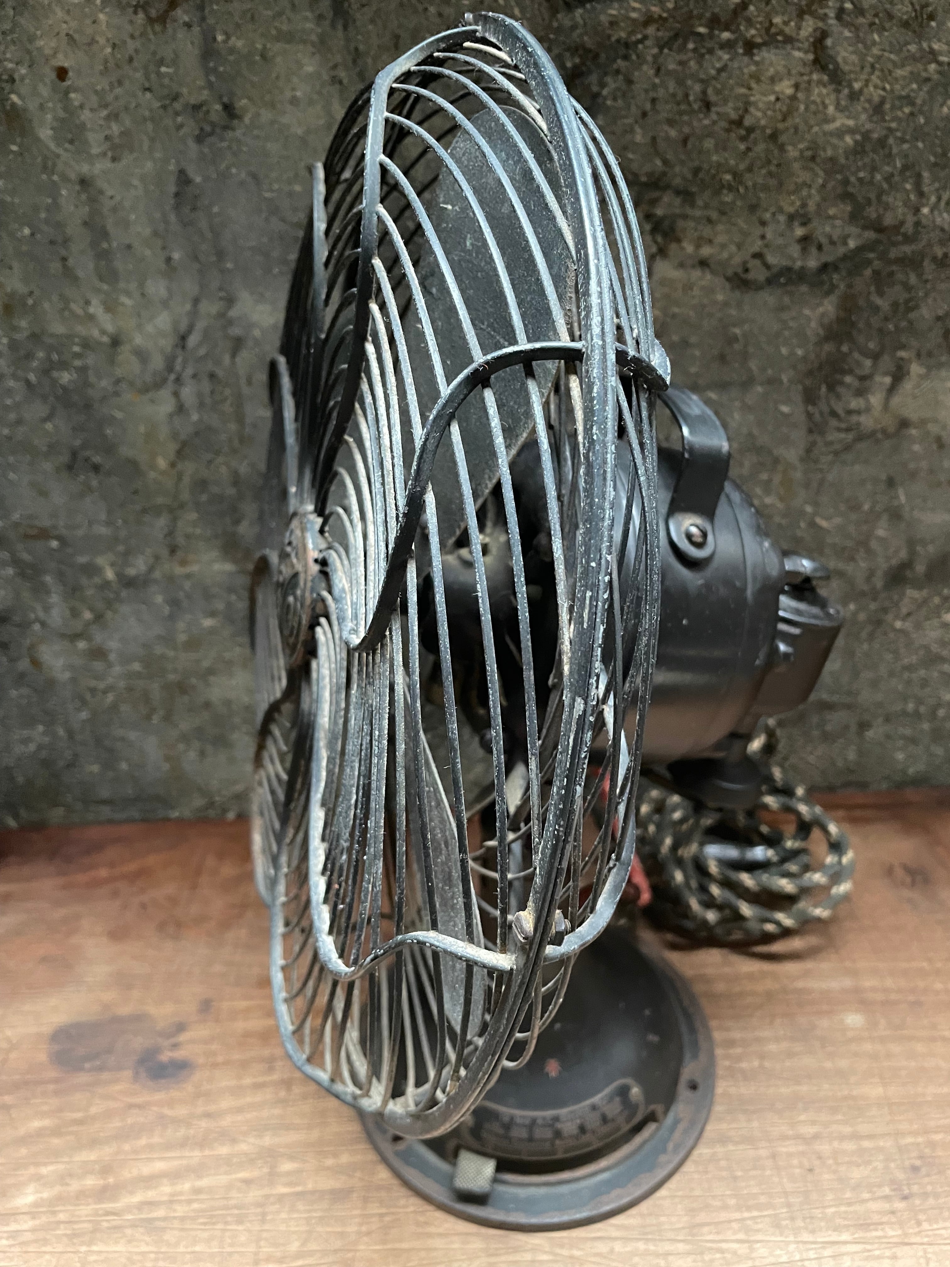 Japan Vinage 扇風機 芝浦製作所 動作品 美品 レトロ 黒