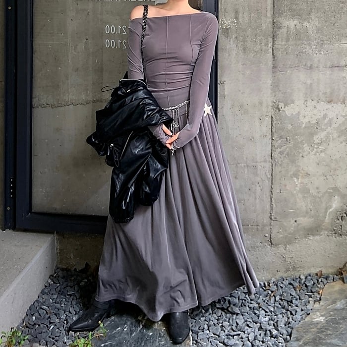 ベルベットフィットトップス＋フレアスカート セットアップ［XS-L  