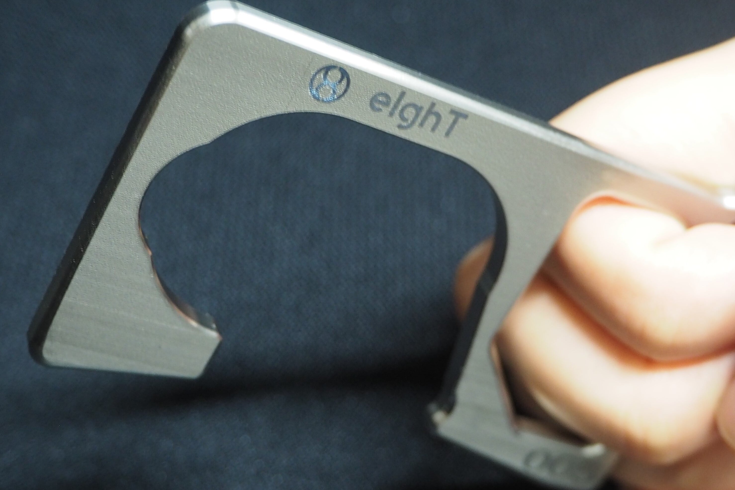 TITAN HOOK ～一生モノのチタンフック～ 2個セット | eIghT～エイト～