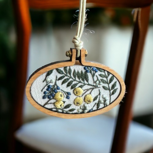 mattsumi ufu  刺繍ネックレス