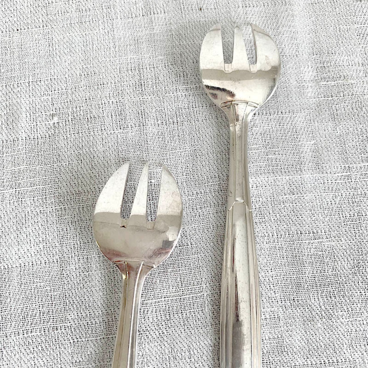 オイスターフォーク シルバープレート 貝やフルーツに 　2本セット　18TWa40