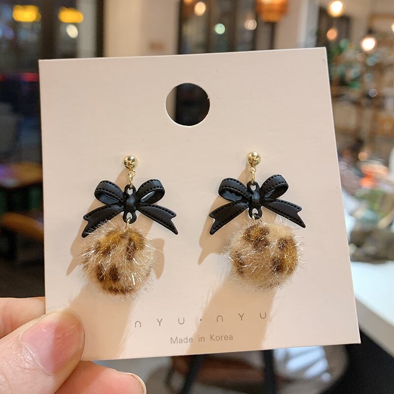 イヤリング レオパードプリント柄レディース リボン 指輪 ブラック・アイド・ピーズ9321198474