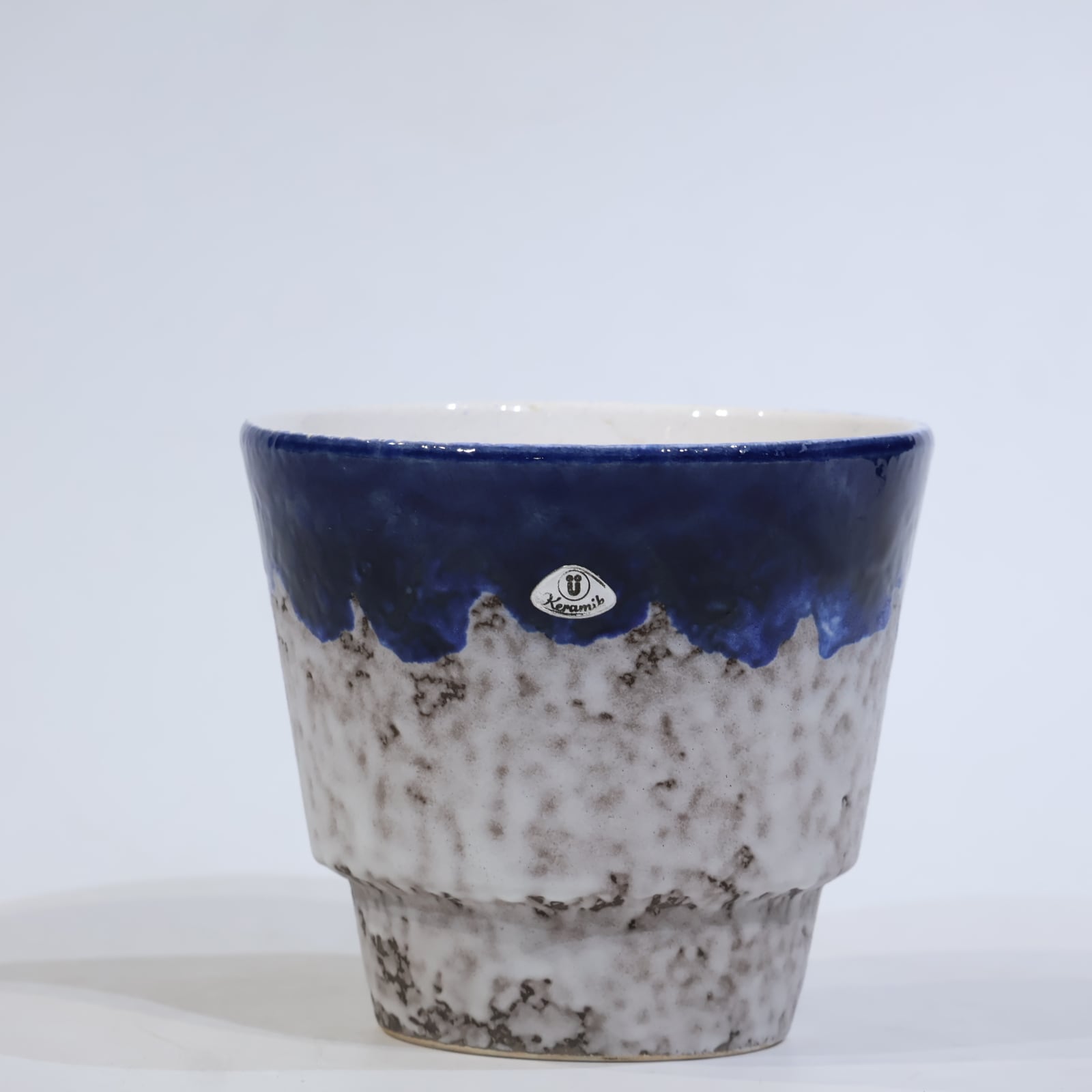 書籍【Fat Lava : West German Ceramics of the 1960s & 70s Japanese