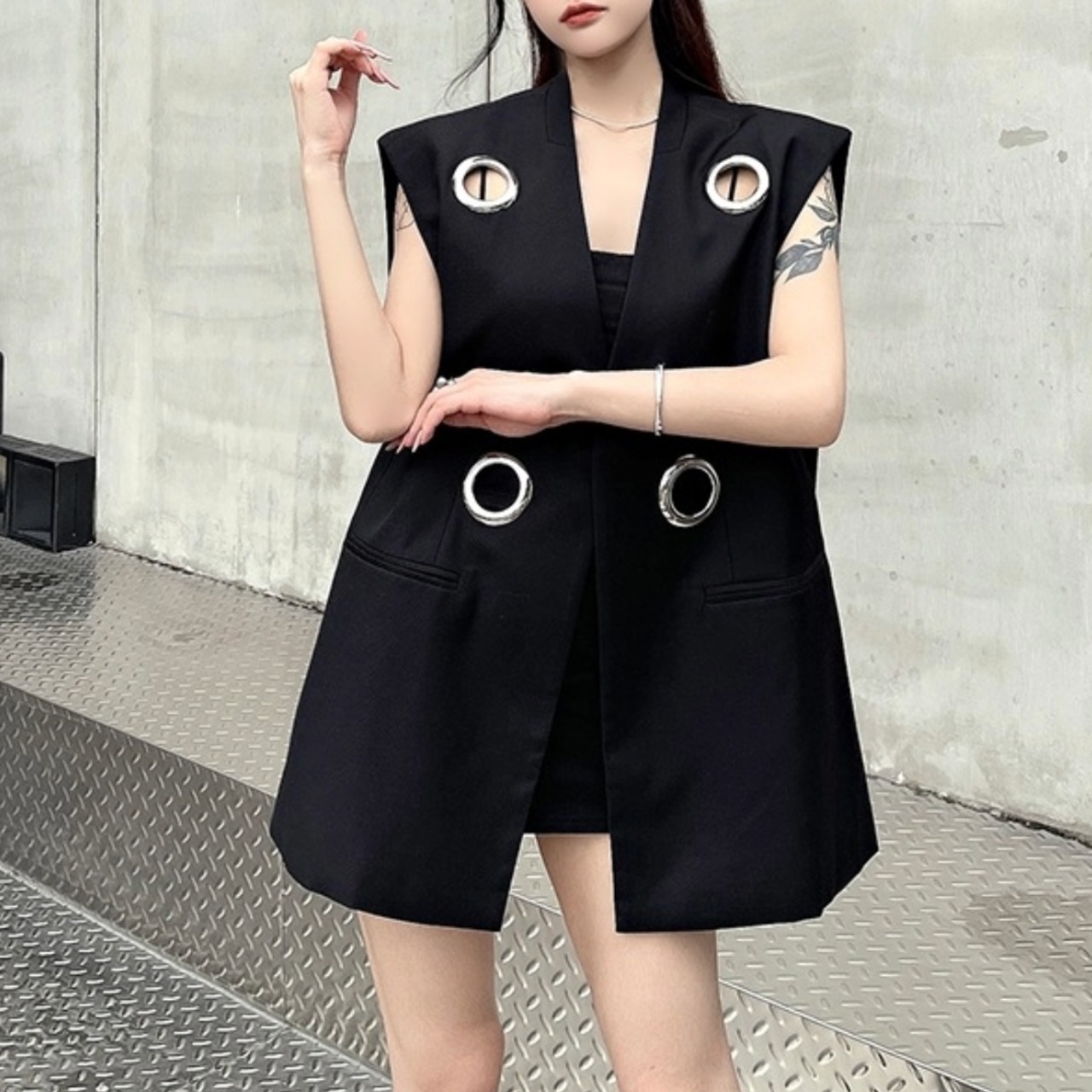 Ring Detail Long Vest TB2444・画像8