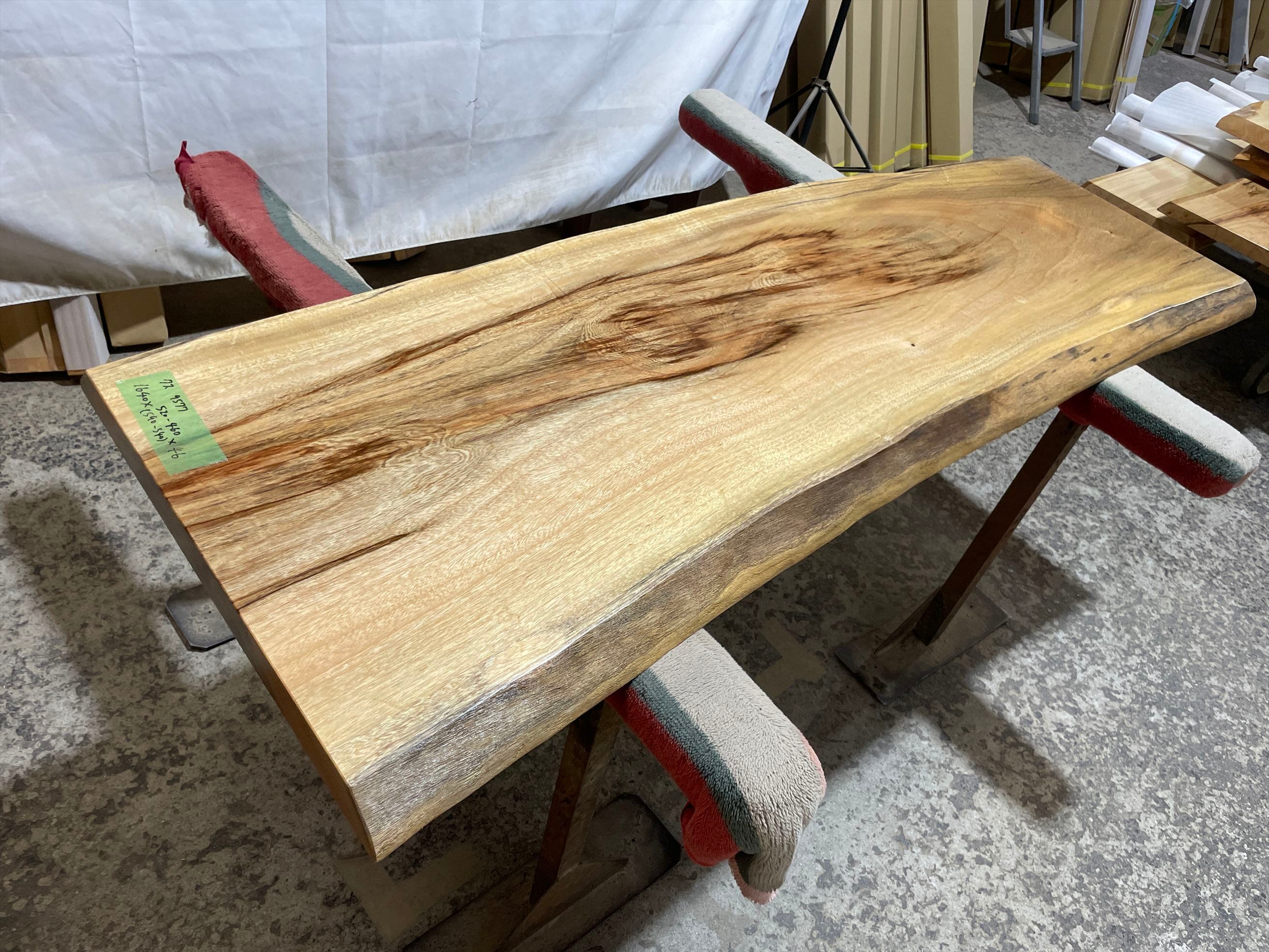 クス9577 楠 一枚板無垢材 1640x520-460x46mm ダイニングテーブル ロー