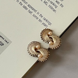 60s Vintage Shell Design Earrings イヤリング W129