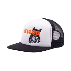 GX1000 / OWL TRUCKER HAT BLACK WHITE