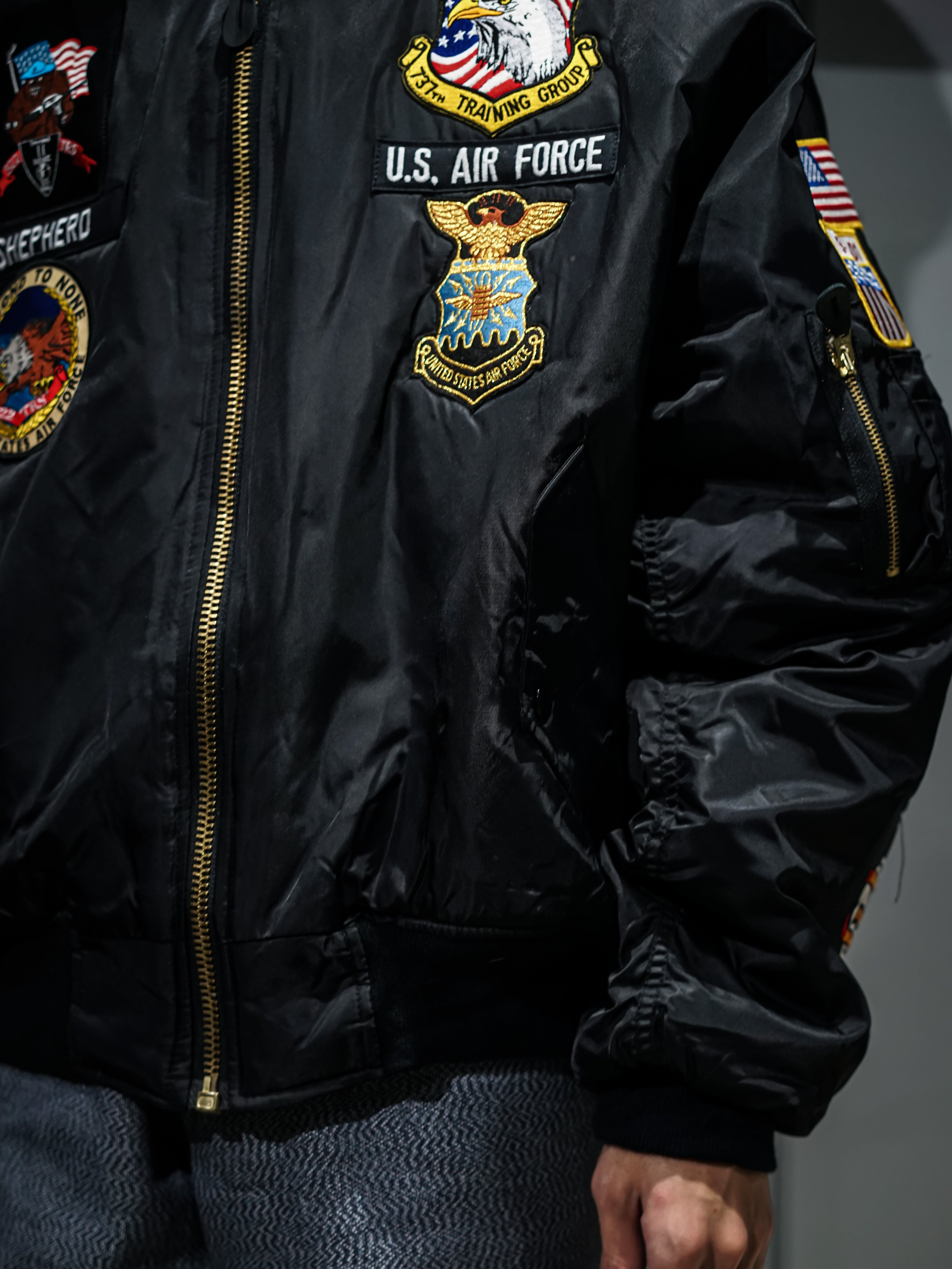 add (C) vintage】U.S. Air Force MA-1 Shaped Flight Jacket | Caka 