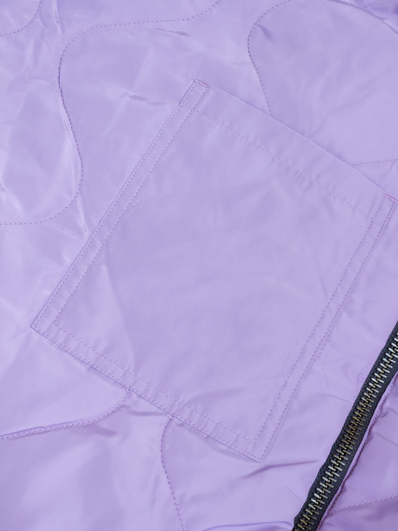 UNEEK BASEMNT - Discover independent style.