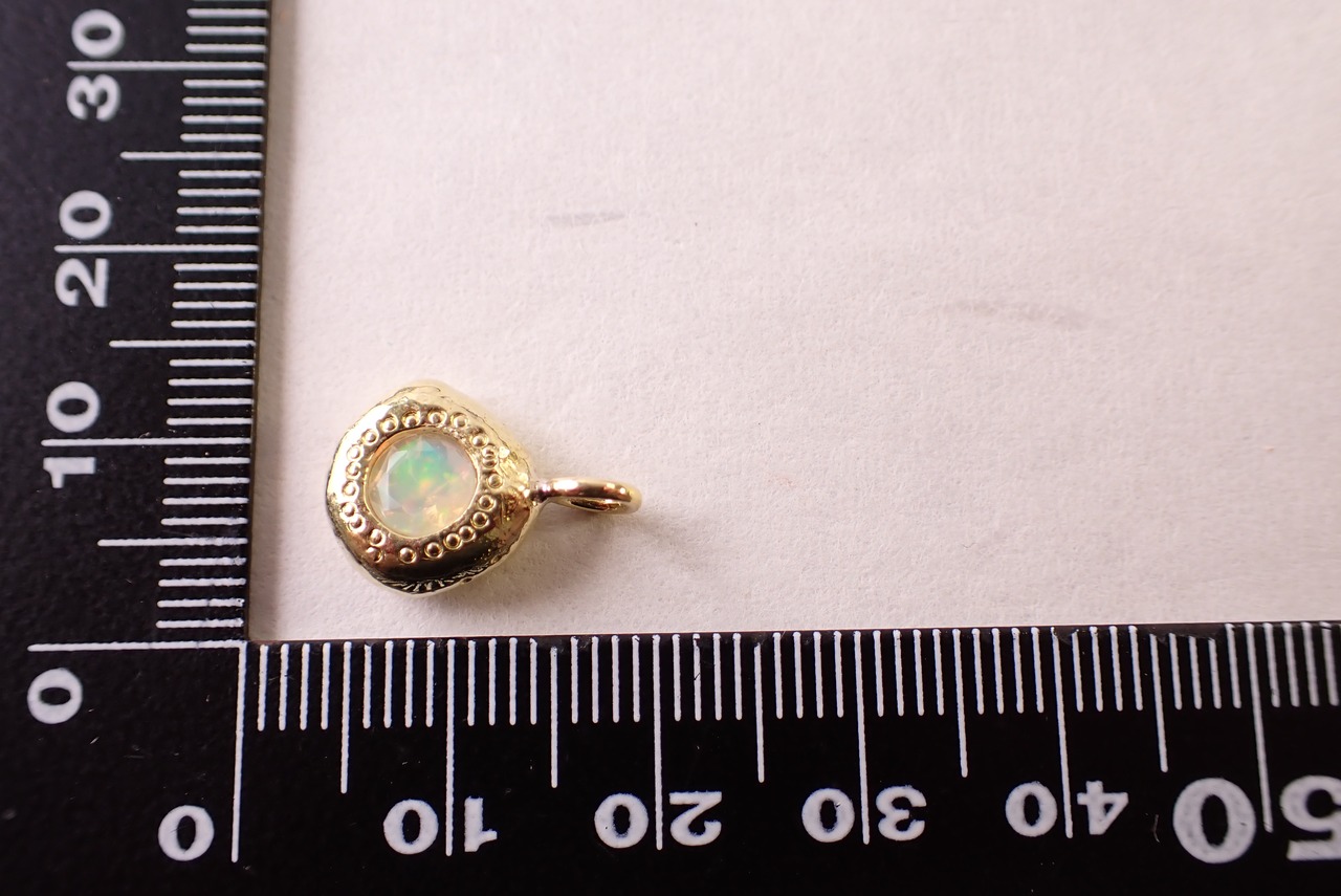 オパールペンダントトップ ブラス(真鍮) [D11‐92]