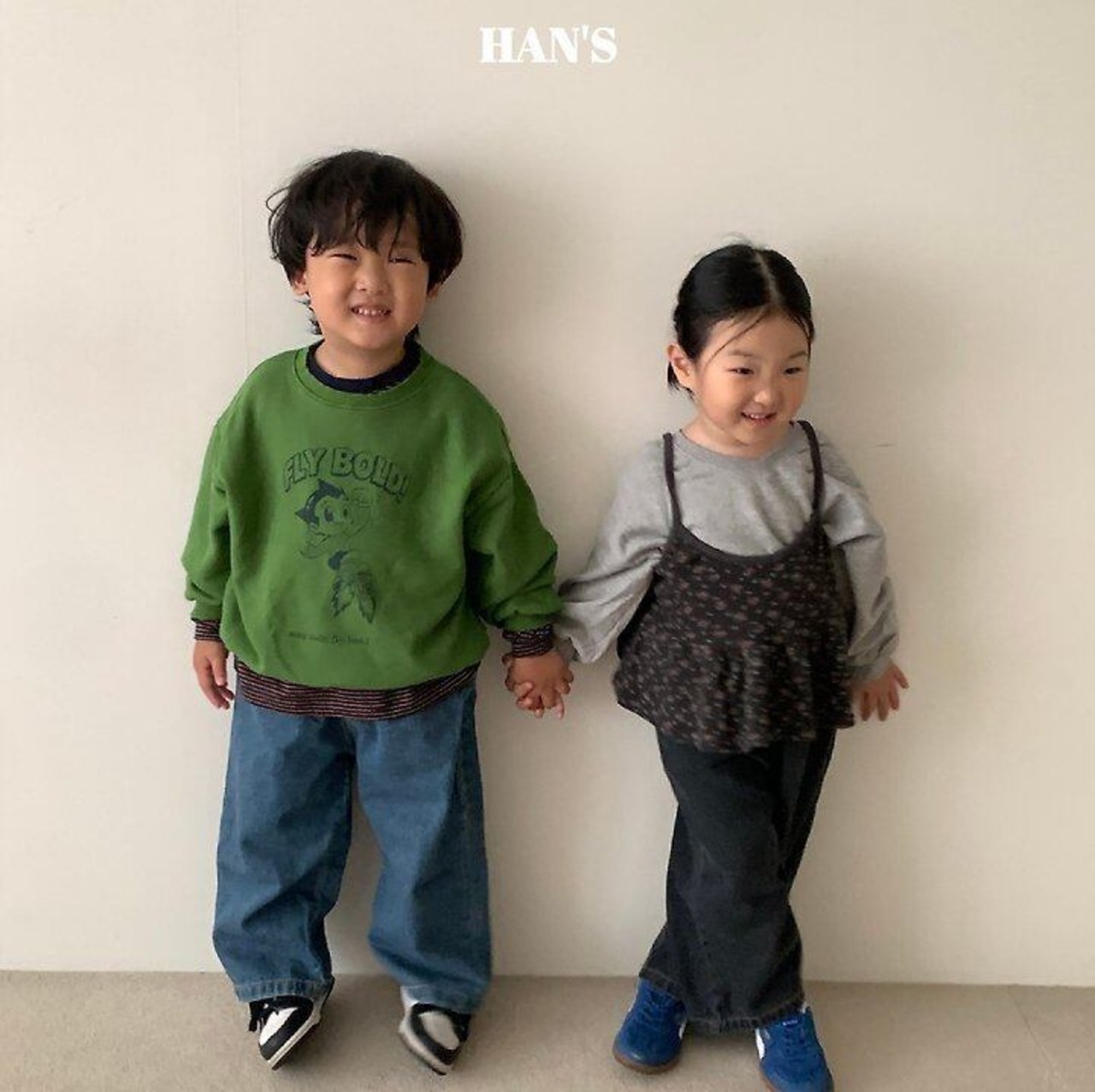 韓国子供服 / 26Autumn / 〖取寄〗Hans / Vスウェット / キッズ服 / ジュニア服 *XS~JM*