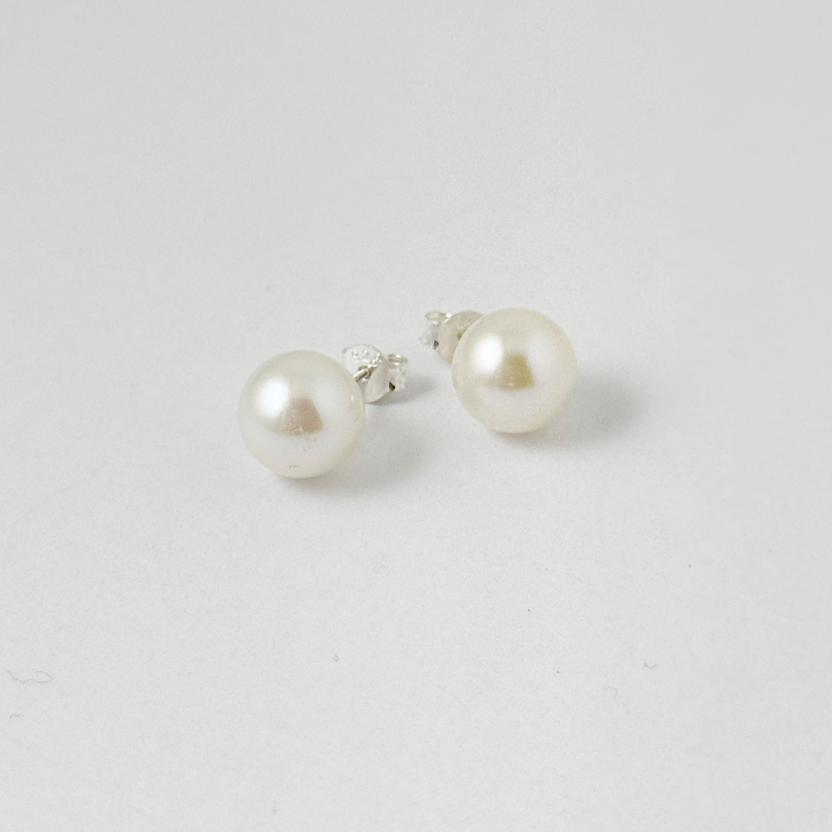 Lagoon Original パール スタッドピアス まん丸 Lサイズ 0.9 cm