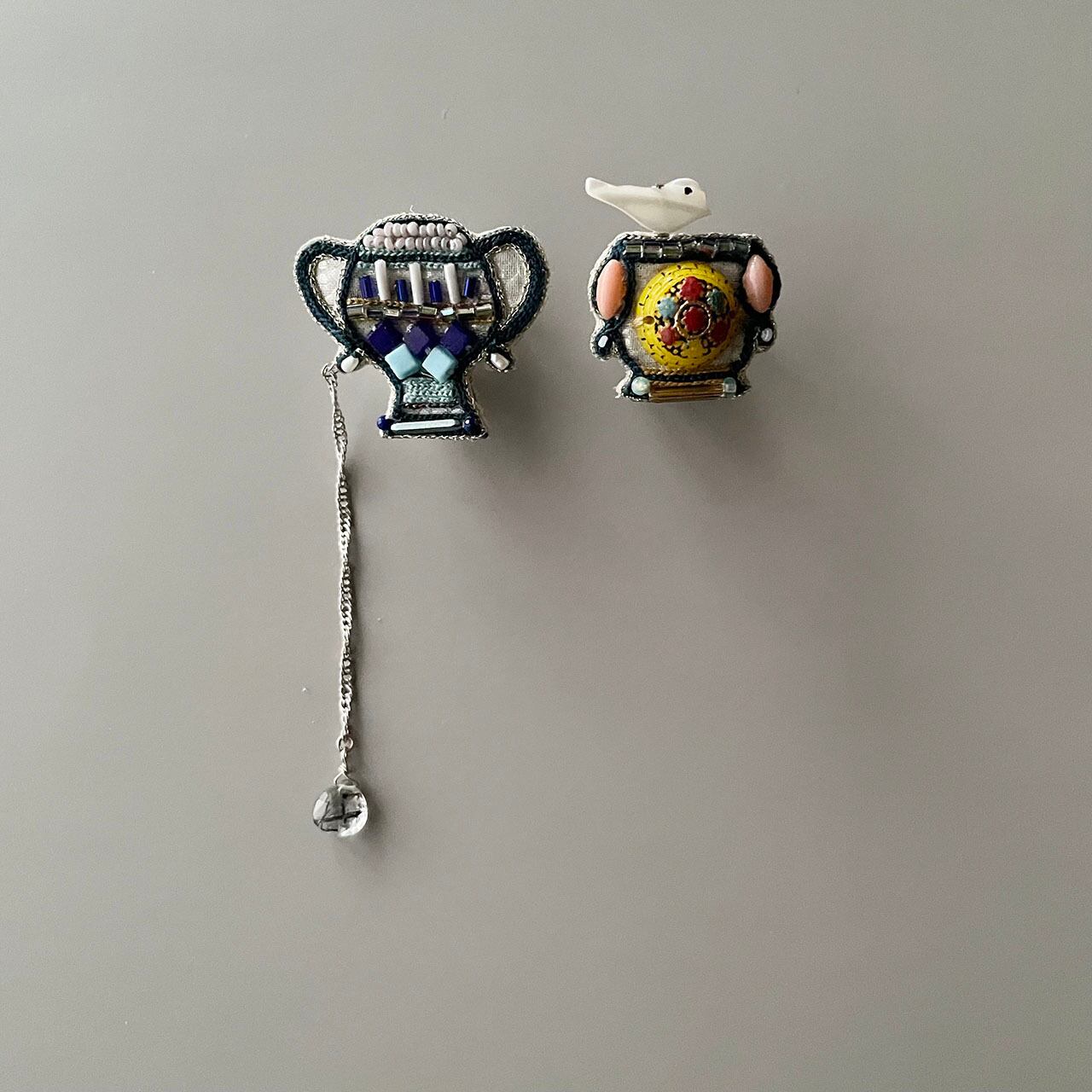 パリの中庭鉢植えピアス<鳥付き>