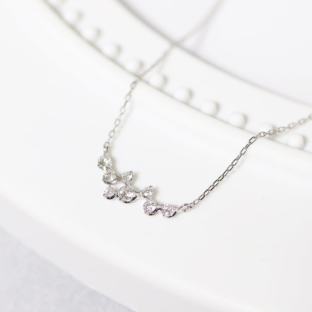 K18 0.11ct デザインダイヤモンドネックレス