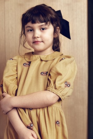 【26SS pre】minirodini( ミニロディーニ )E.T. aop woven dress yellow(80-86/92-98/104-110/116-122/128-134/140-146)ワンピース ET シャツワンピ