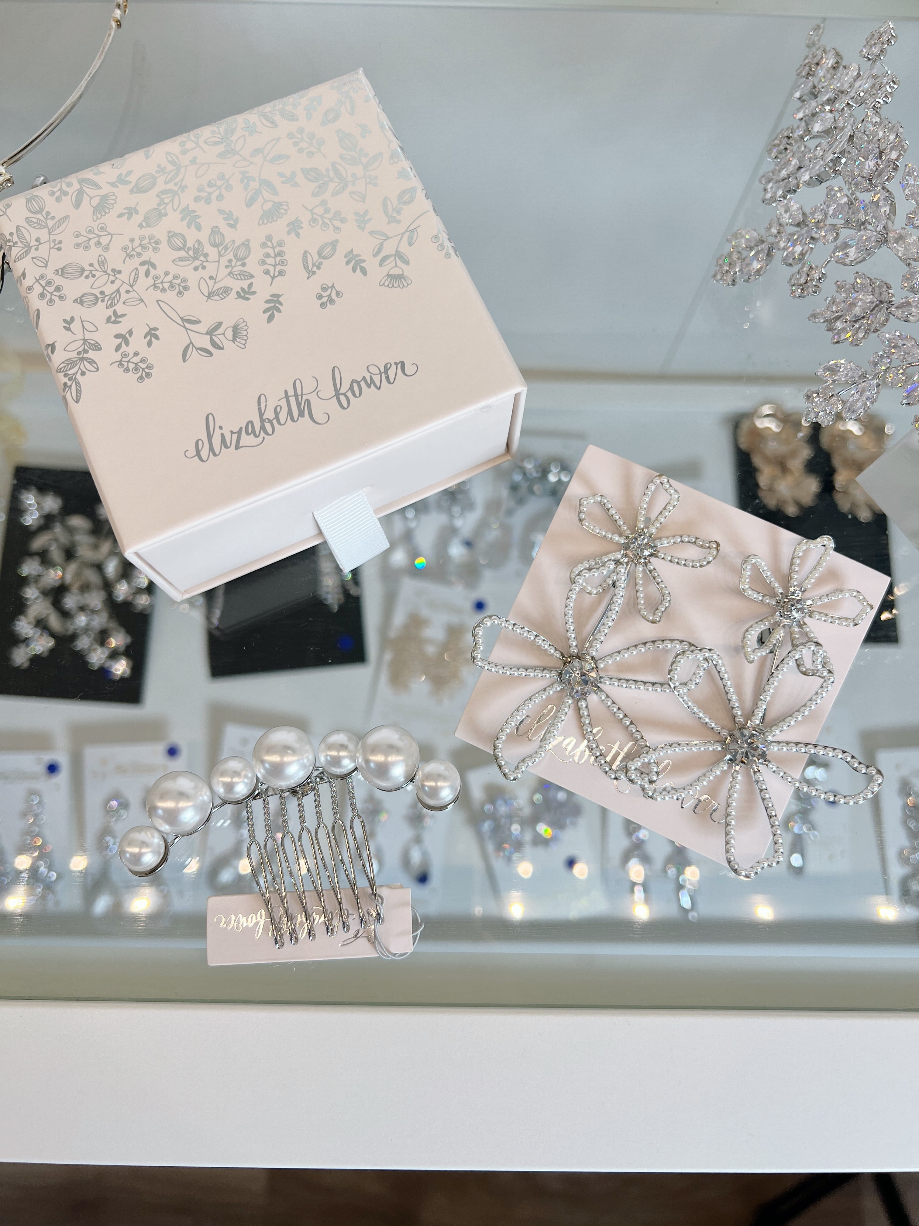 Elizabeth Bower】Pearl Dublet Garland Comb シルバー | ウェディング