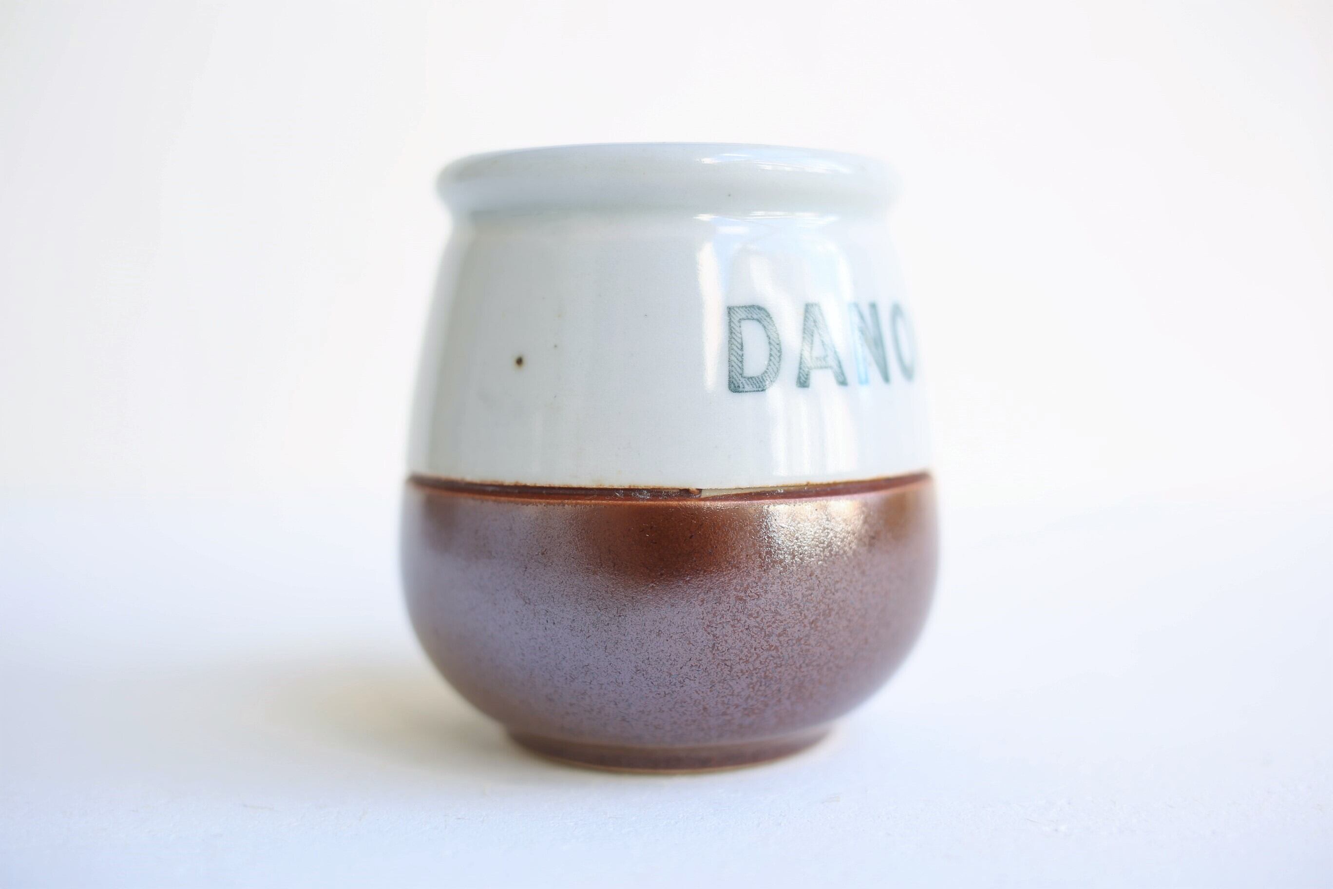フランス アンティーク ヴィンテージ 『DANONE』ダノン 陶器製