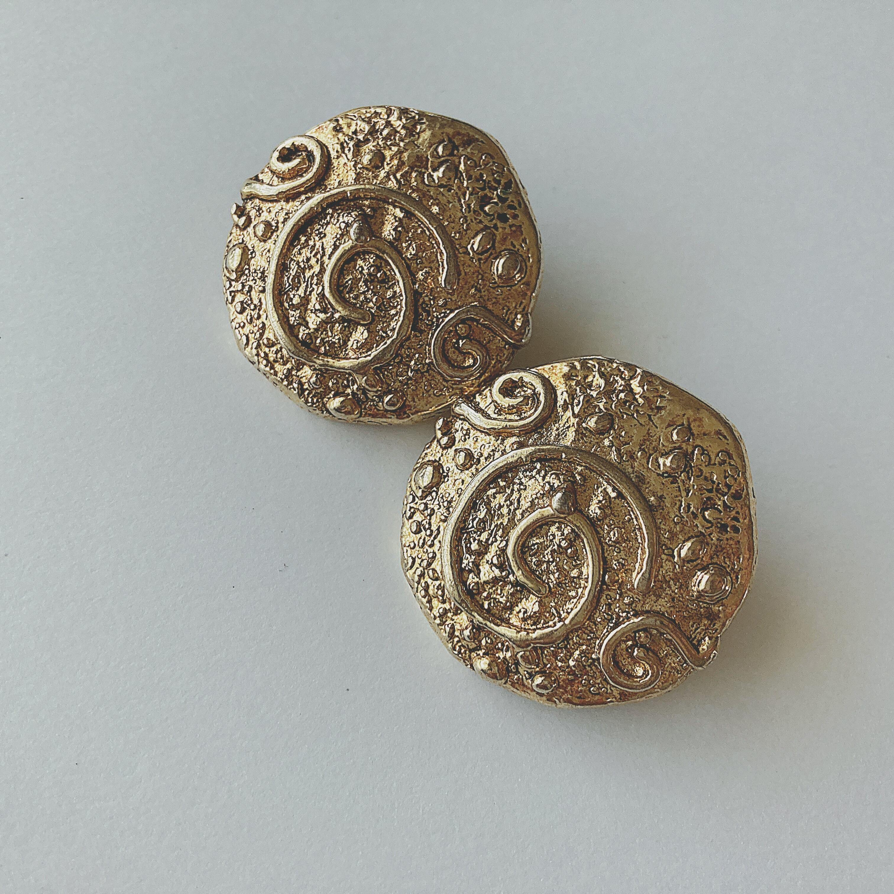 LERITZ Vintage 80s gold tone swirl line circle earrings ヴィンテージ　80年代　ゴールドトーン　 渦巻　ライン　丸型　イヤリング