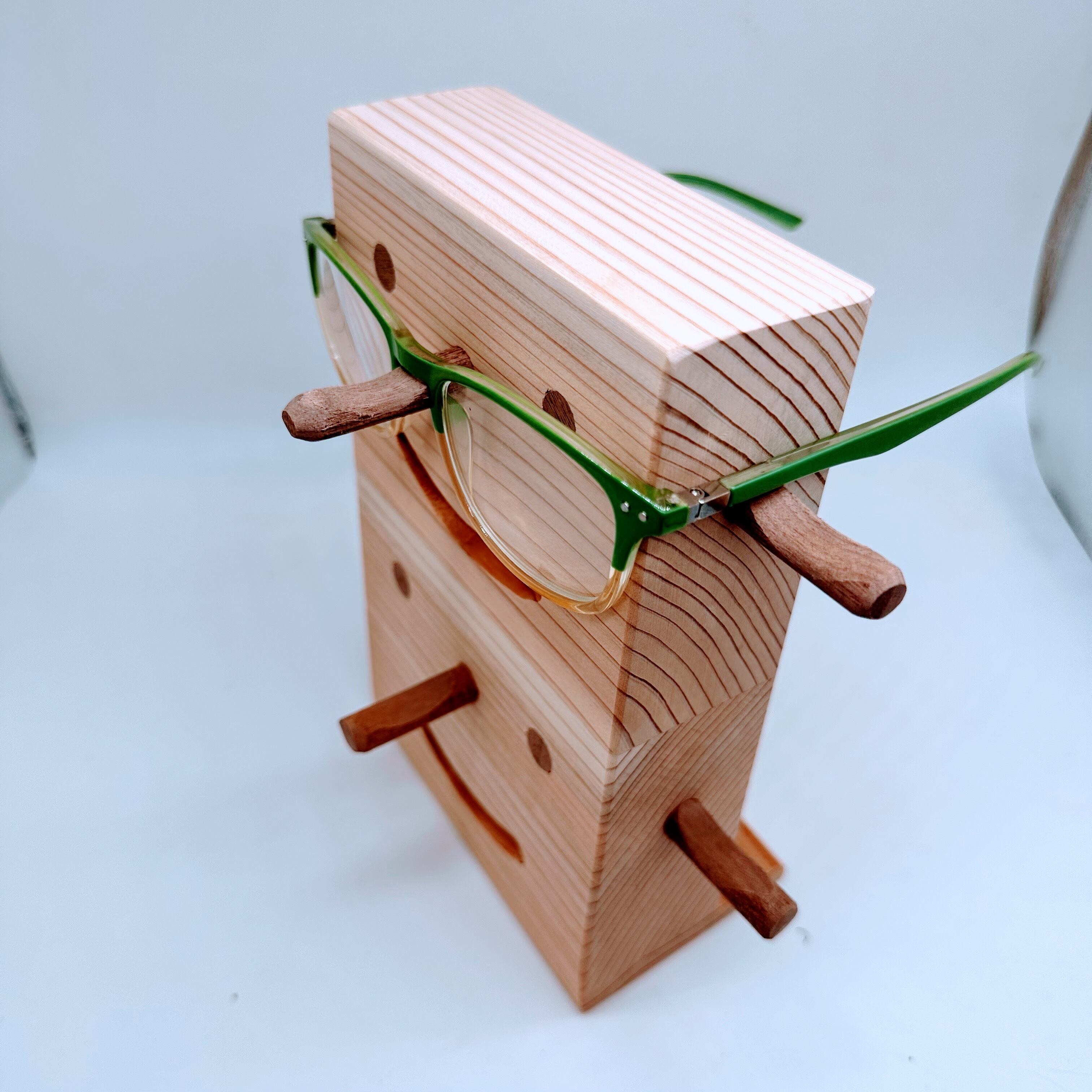 7cb0aa2606f52fd193aaad181452ee