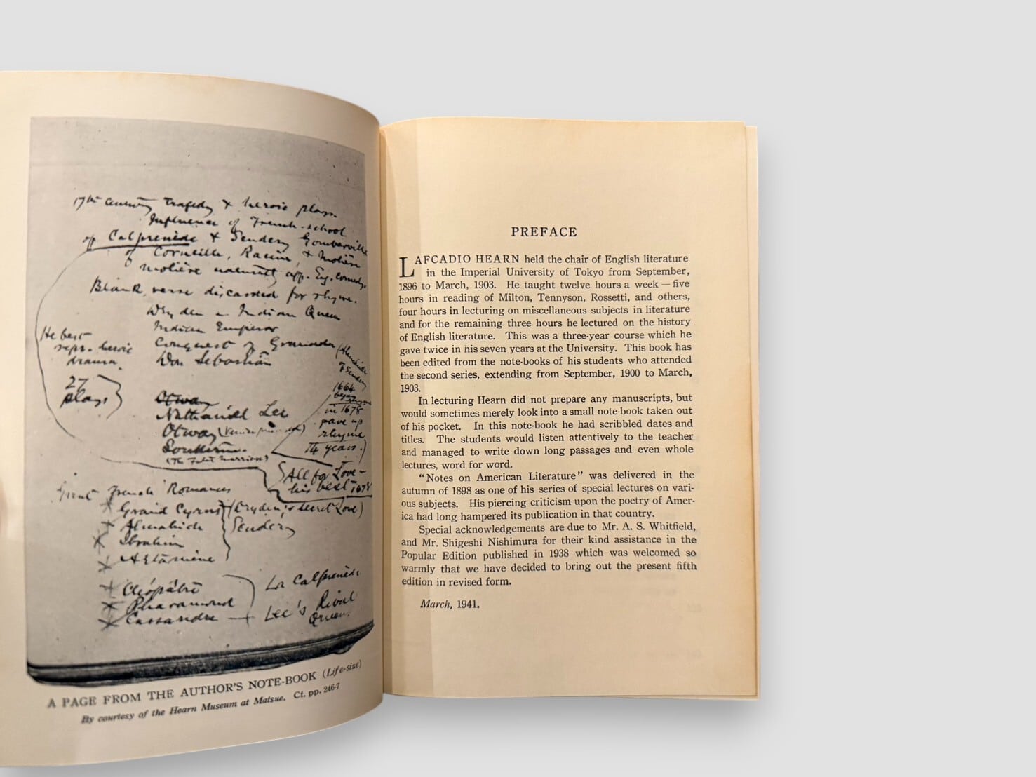 SJ775】【REVISED EDITION】A History of English Literature(1970