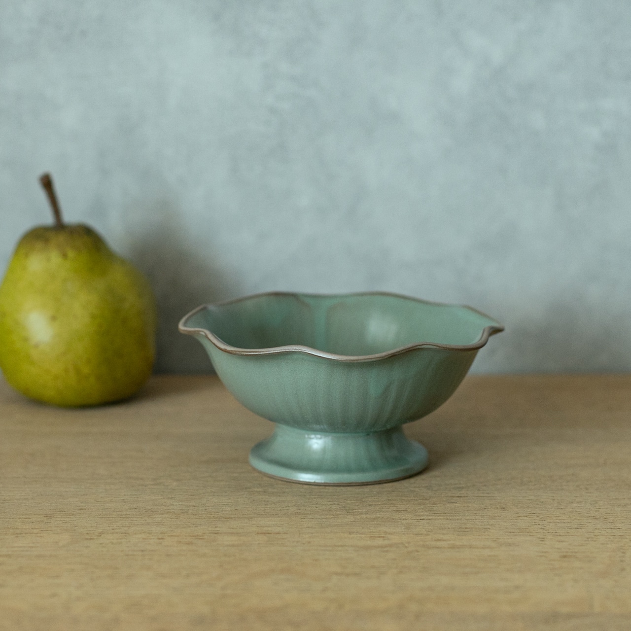 【craft】Frills Raised Bowl