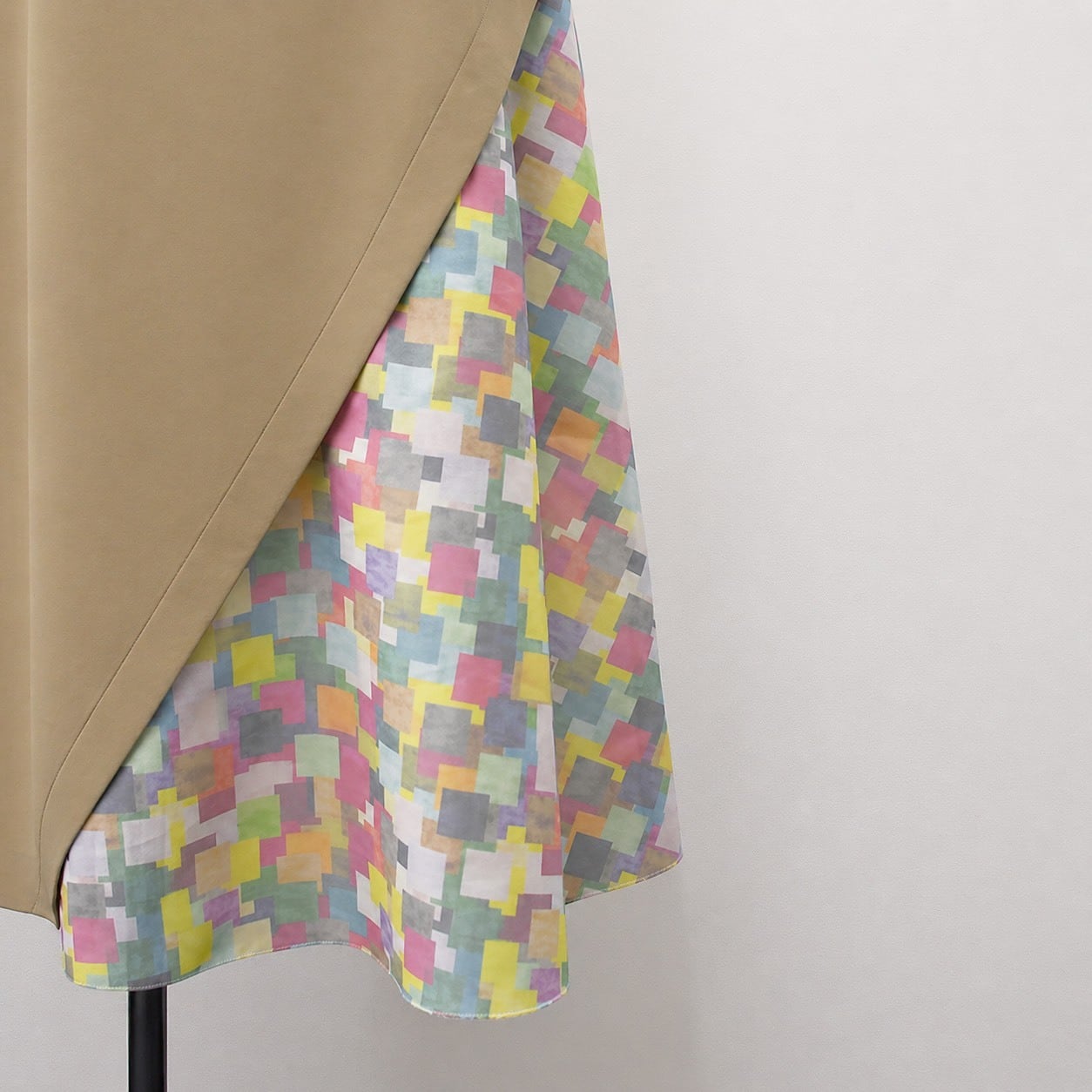 J_O ORIGINAL シアースカート【無限ポリクローム×ベージュ