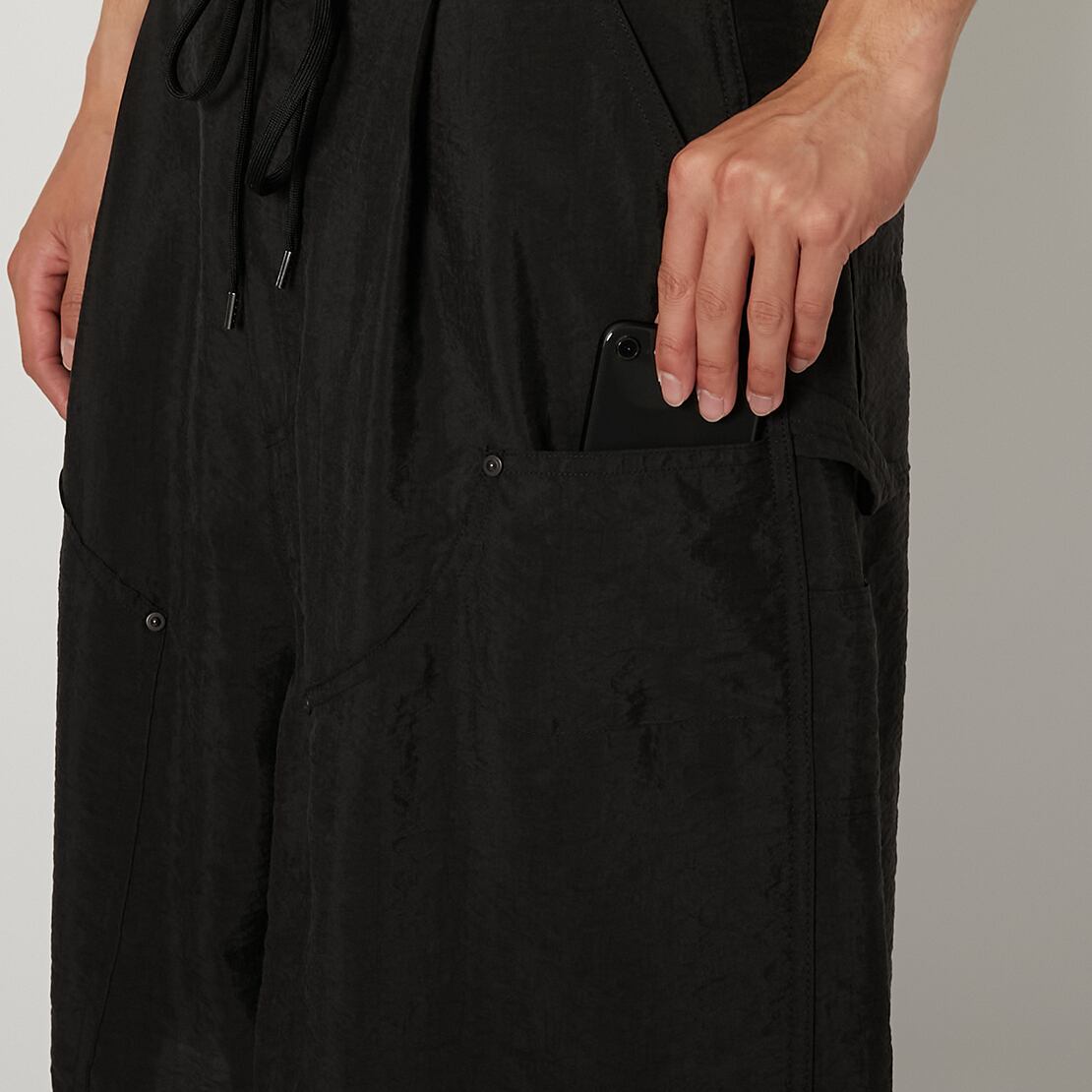 product twelve / Silk Nylon Short Work Pants | GANKO