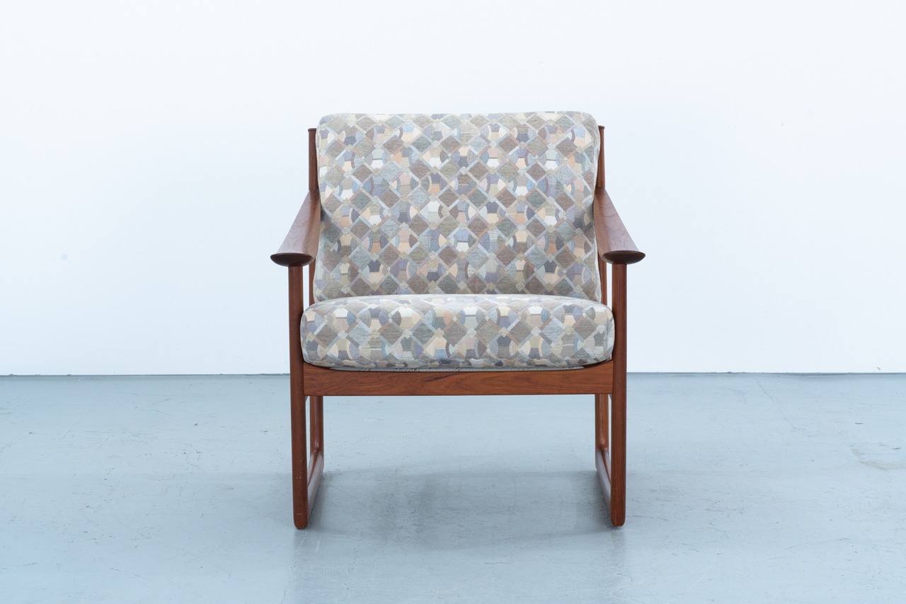 【as it is】Peter Hvidt & Orla Mølgaard-Nielsen | Model.130 Easy Chiar