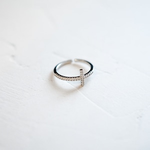 silver cross ring p31